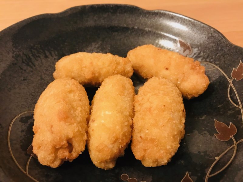 秋川牧園冷凍食品お試しセットの若鶏チーズのササミロールの中身